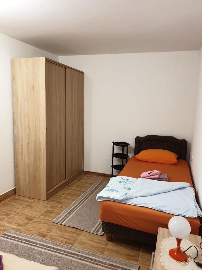 Apartment Jelena Kotor Exterior foto