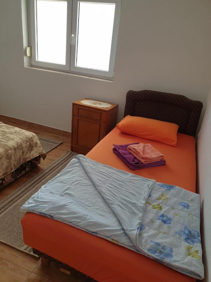 Apartment Jelena Kotor Exterior foto
